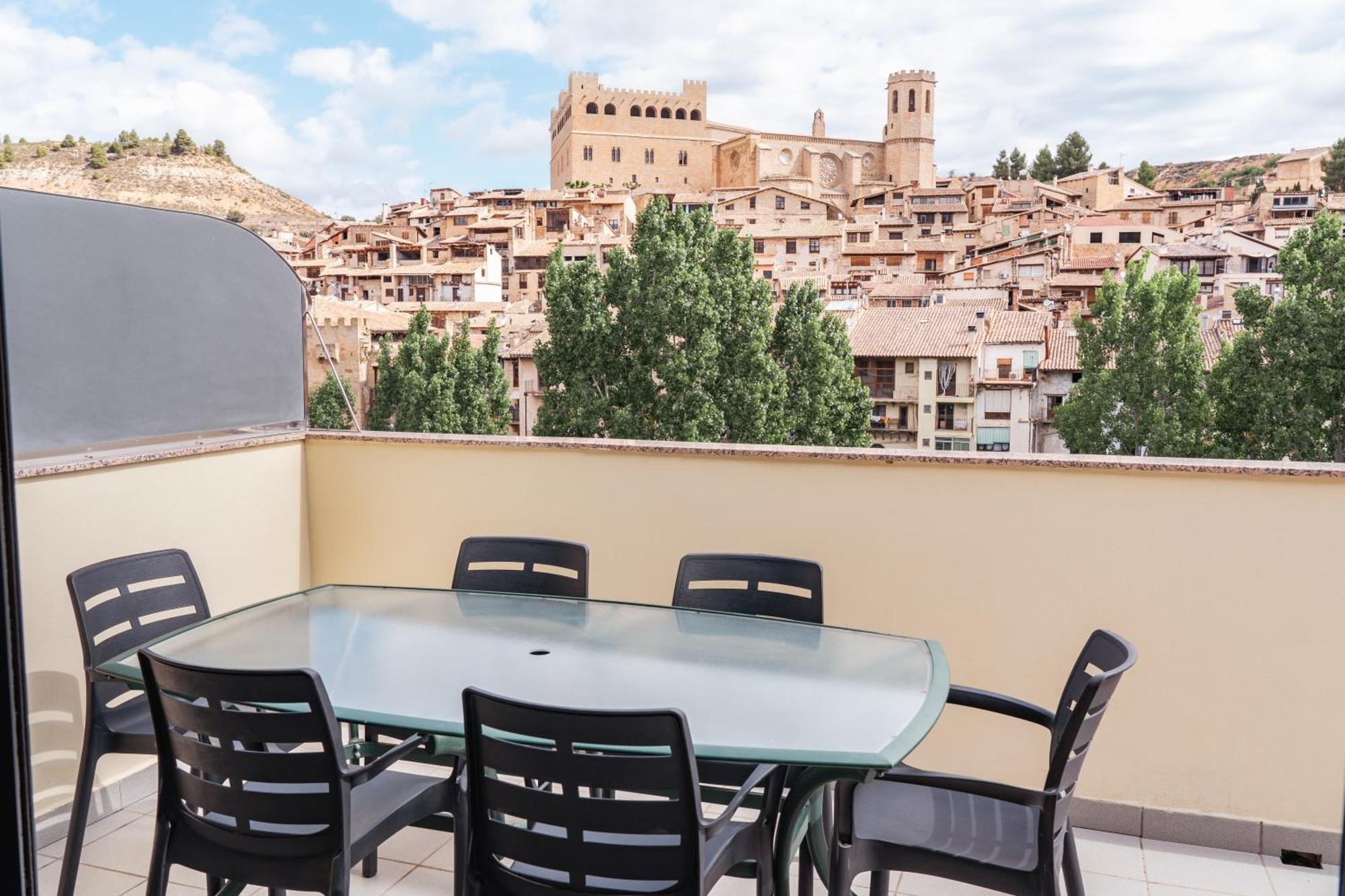 Casa Tio Pepe Valderrobres Apartment Exterior photo