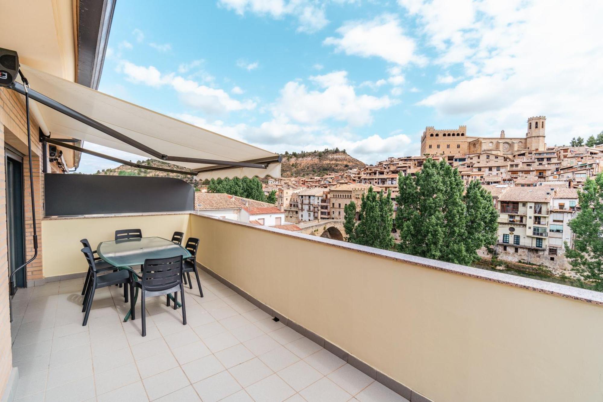 Casa Tio Pepe Valderrobres Apartment Exterior photo